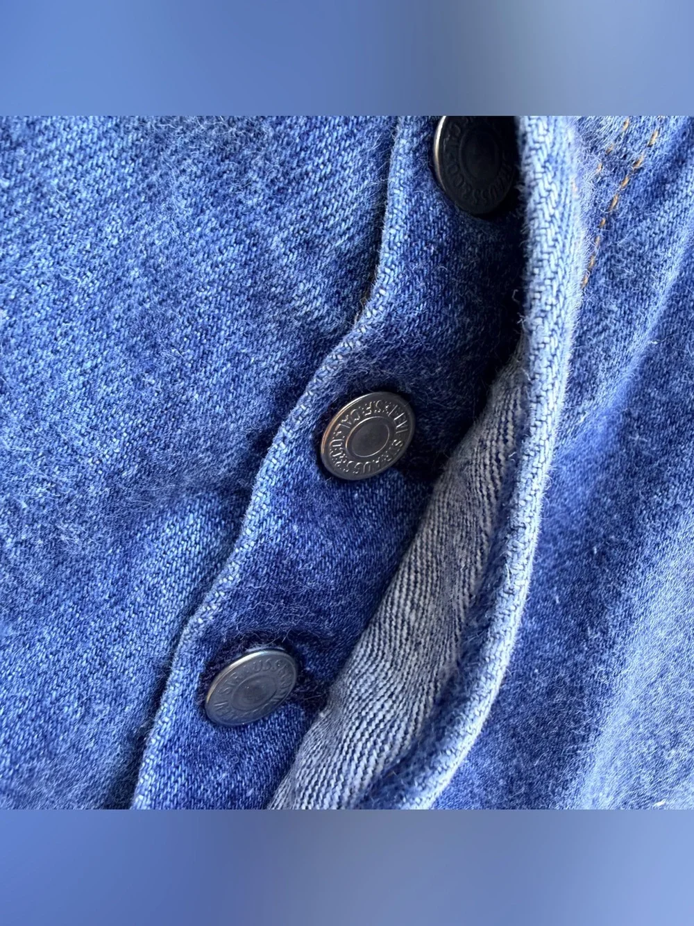 Vintage Levi’s 501 Jeans Made In USA 90s Button Fly 30x29